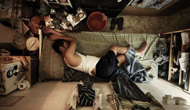  Nh&agrave; trọ quan t&agrave;i giữa thời dịch bệnh: B&oacute;c trần sự bất c&ocirc;ng trong x&atilde; hội v&agrave; nỗi l&ograve;ng kh&ocirc;ng phải ai cũng thấu  - Ảnh 1.