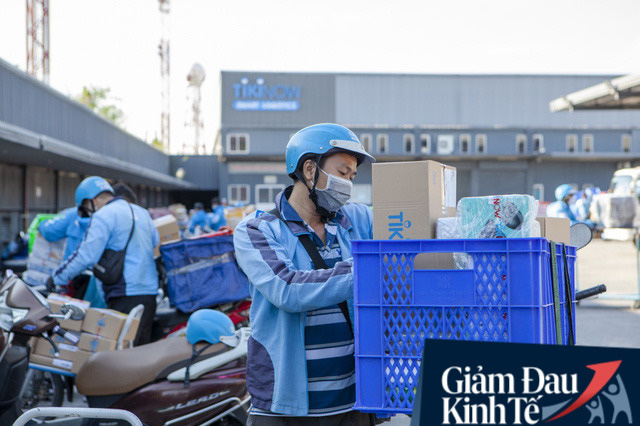 CEO Tiki gửi tâm thư trấn an khách hàng: Dù “cách ly toàn xã hội”, chúng tôi vẫn vận hành xuyên suốt hàng hóa và đảm bảo không đẩy giá mùa dịch - Ảnh 2. CEO Tiki gửi tâm thư trấn an khách hàng: Dù “cách ly toàn xã hội”, chúng tôi vẫn vận hành xuyên suốt hàng hóa và đảm bảo không đẩy giá mùa dịch - Ảnh 2.