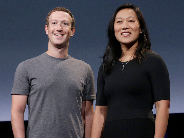 Hết mình vì công việc, Mark Zuckerberg từng kết đôi với bạn của vợ trên ứng dụng hẹn hò - Ảnh 2. Hết mình vì công việc, Mark Zuckerberg từng kết đôi với bạn của vợ trên ứng dụng hẹn hò - Ảnh 2.