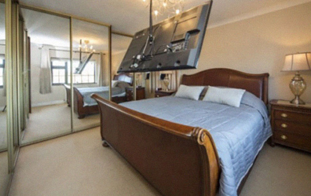 Tuyển tập những ng&ocirc;i nh&agrave; c&oacute; thiết kế nội thất khiếp đảm đến nỗi kh&ocirc;ng ai d&aacute;m mua - Ảnh 8.