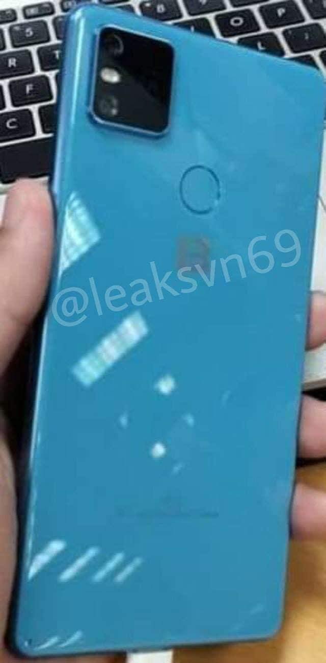 BKAV tự m&igrave;nh để lộ thiết kế Bphone B86 ngay trước giờ ra mắt - Ảnh 4.