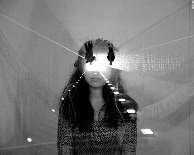 Bộ ảnh lột tả văn hóa cô đơn của người trẻ Hàn Quốc: Thế hệ từ bỏ mọi thứ và sẵn sàng sống độc thân chỉ cần là vui - Ảnh 8. Bộ ảnh lột tả văn hóa cô đơn của người trẻ Hàn Quốc: Thế hệ từ bỏ mọi thứ và sẵn sàng sống độc thân chỉ cần là vui - Ảnh 8.