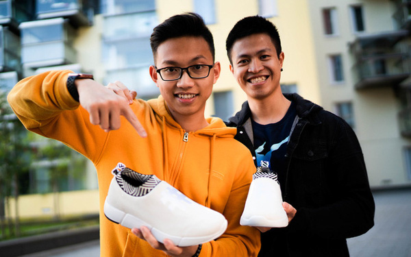  V&igrave; sao đ&atilde; c&oacute; những &ocirc;ng lớn Nike, Adidas, Li-Ning... nhưng 2 ch&agrave;ng trai Việt 9x vẫn startup th&agrave;nh c&ocirc;ng thương hiệu gi&agrave;y ri&ecirc;ng v&agrave; được Forbes li&ecirc;n tiếp vinh danh?  - Ảnh 1.