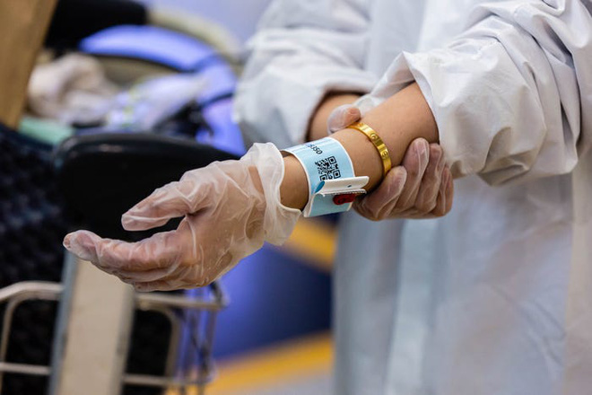 Đây là thiết bị công nghệ ai đến Hong Kong cũng đều phải đeo, nếu vi phạm sẽ bị phạt tù 6 tháng - Ảnh 6. Đây là thiết bị công nghệ ai đến Hong Kong cũng đều phải đeo, nếu vi phạm sẽ bị phạt tù 6 tháng - Ảnh 6.