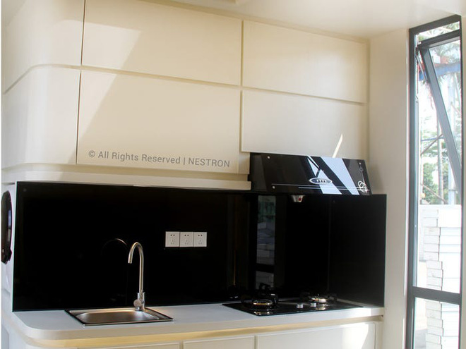  B&ecirc;n trong căn nh&agrave; th&ocirc;ng minh d&agrave;nh cho 4 người c&oacute; thiết kế như t&agrave;u vũ trụ - Ảnh 10.