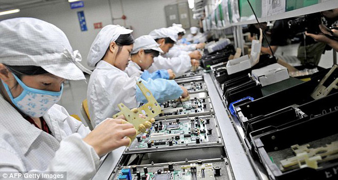  Foxconn khuy&ecirc;n nh&acirc;n vi&ecirc;n nghỉ ph&eacute;p hoặc nghỉ việc tự nguyện - Ảnh 2.