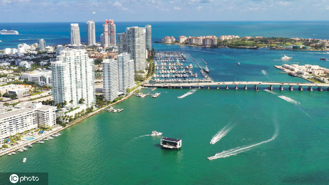  Biệt thự nổi trị gi&aacute; 5,5 triệu USD m&agrave; nhiều tỷ ph&uacute; c&ugrave;ng phải khao kh&aacute;t - Ảnh 5.