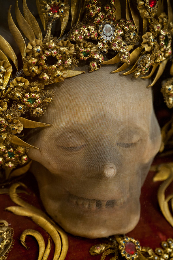 B&iacute; ẩn về những bộ xương nạm ch&acirc;u b&aacute;u - Ảnh 3.