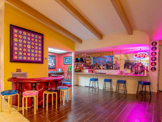 Không ai tin căn nhà nhỏ này có trị giá tới 18 triệu USD cho tới khi khám phá bí mật được ẩn giấu bên trong - Ảnh 11. Không ai tin căn nhà nhỏ này có trị giá tới 18 triệu USD cho tới khi khám phá bí mật được ẩn giấu bên trong - Ảnh 11.