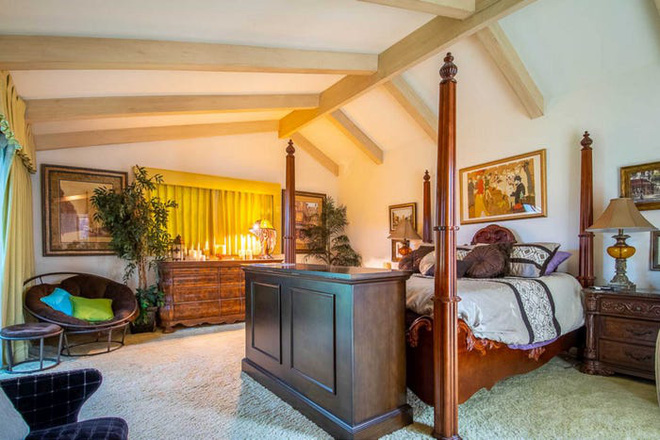 Không ai tin căn nhà nhỏ này có trị giá tới 18 triệu USD cho tới khi khám phá bí mật được ẩn giấu bên trong - Ảnh 16. Không ai tin căn nhà nhỏ này có trị giá tới 18 triệu USD cho tới khi khám phá bí mật được ẩn giấu bên trong - Ảnh 16.