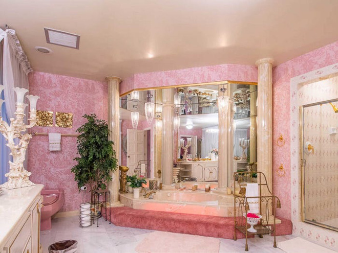 Không ai tin căn nhà nhỏ này có trị giá tới 18 triệu USD cho tới khi khám phá bí mật được ẩn giấu bên trong - Ảnh 18. Không ai tin căn nhà nhỏ này có trị giá tới 18 triệu USD cho tới khi khám phá bí mật được ẩn giấu bên trong - Ảnh 18.