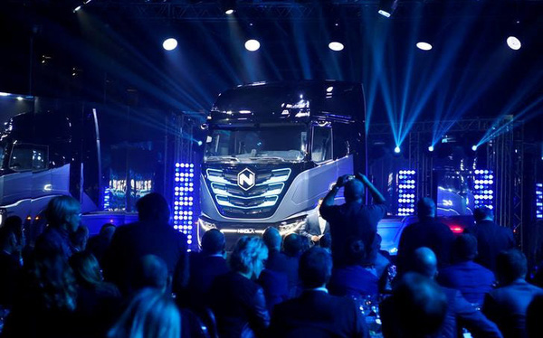 Ch&acirc;n dung h&atilde;ng xe điện mới nổi đe dọa Tesla: Chưa b&aacute;n được sản phẩm n&agrave;o, doanh thu l&agrave; 0 nhưng vốn h&oacute;a đạt tr&ecirc;n 20 tỷ USD, lớn hơn cả Ford  - Ảnh 1.