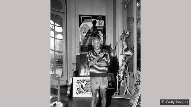 Thứ vứt đi n&agrave;y lại ch&iacute;nh l&agrave; cội nguồn cảm hứng s&aacute;ng tạo v&ocirc; bi&ecirc;n của đại danh họa Picasso, được &ocirc;ng qu&yacute; đến nỗi kh&ocirc;ng nỡ bu&ocirc;ng ph&uacute;t n&agrave;o - Ảnh 1.