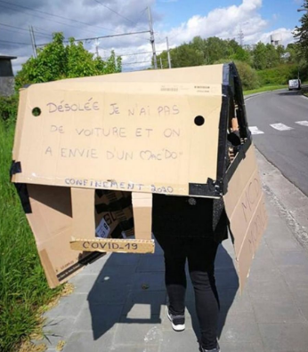  McDonald&rsquo;s chỉ phục vụ kh&aacute;ch đi &ocirc; t&ocirc; trong m&ugrave;a dịch, người người thi nhau l&aacute;i xe rởm xếp h&agrave;ng để mua đồ ăn  - Ảnh 4.