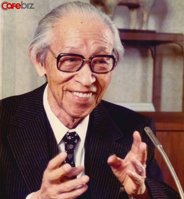 Đường l&agrave;m tỷ ph&uacute; gian nan của nh&agrave; s&aacute;ng lập Panasonic: 9 tuổi bỏ học, trải qua dồn dập b&atilde;o biến động thị trường, c&ugrave;ng triết l&yacute; th&acirc;m s&acirc;u Thế giới sẽ kh&ocirc;ng nợ người cố gắng - Ảnh 3.