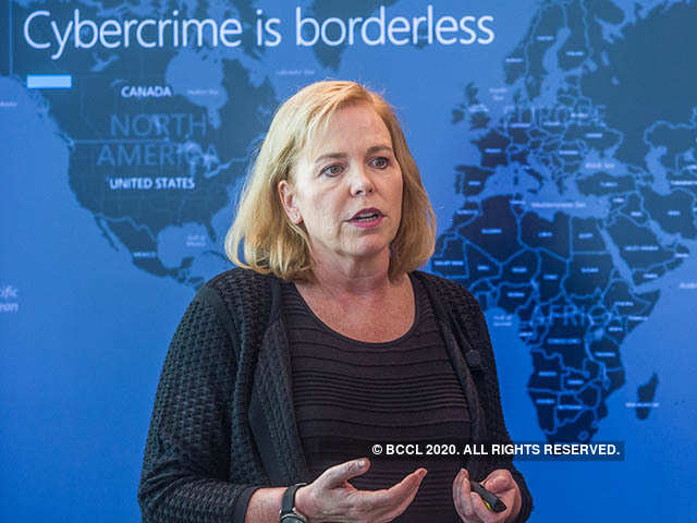 Microsoft: Việt Nam vẫn l&agrave; nước trong top gặp nhiều rủi ro tr&ecirc;n kh&ocirc;ng gian mạng, tuy nhi&ecirc;n vị thế kh&ocirc;ng c&ograve;n cao như những năm trước - Ảnh 3.