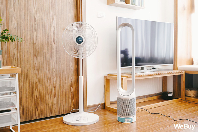 So quạt kh&ocirc;ng c&aacute;nh kiểu T&acirc;y gi&aacute; 13 triệu với quạt c&acirc;y truyền thống: Đẹp hơn, t&iacute;nh năng xịn hơn m&agrave; c&aacute;i quan trọng nhất th&igrave; chẳng bằng - Ảnh 1.