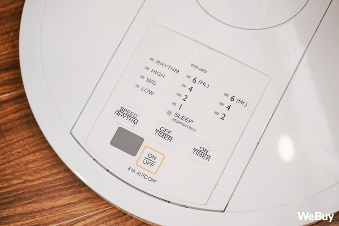 So quạt kh&ocirc;ng c&aacute;nh kiểu T&acirc;y gi&aacute; 13 triệu với quạt c&acirc;y truyền thống: Đẹp hơn, t&iacute;nh năng xịn hơn m&agrave; c&aacute;i quan trọng nhất th&igrave; chẳng bằng - Ảnh 7.