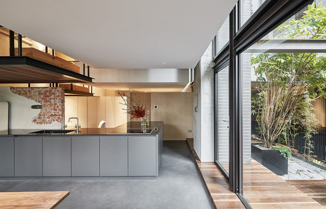  Ng&ocirc;i nh&agrave; c&oacute; ph&ograve;ng ngủ treo ấn tượng  - Ảnh 11.