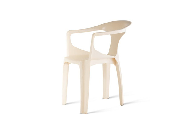  Chiếc ghế b&aacute;n chạy nhất lịch sử: Th&agrave;nh phẩm v&agrave;i USD đ&uacute;c từ khu&ocirc;n trị gi&aacute; h&agrave;ng triệu USD, b&aacute;n được cả tỷ chiếc tr&ecirc;n to&agrave;n thế giới  - Ảnh 2.