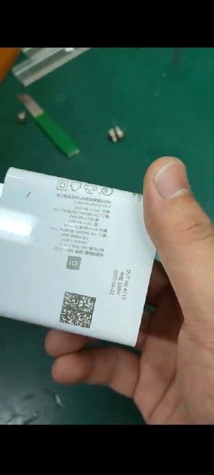 Lộ diện củ sạc c&ocirc;ng suất 120W của Xiaomi - Ảnh 2.