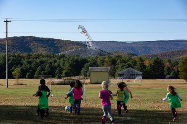 Thị trấn cấm sử dụng điện thoại di động, cấm lu&ocirc;n cả Wi-Fi, ai vi phạm l&agrave; bị bế về đồn lu&ocirc;n - Ảnh 7.