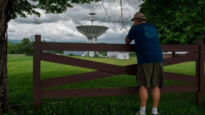 Thị trấn cấm sử dụng điện thoại di động, cấm lu&ocirc;n cả Wi-Fi, ai vi phạm l&agrave; bị bế về đồn lu&ocirc;n - Ảnh 8.