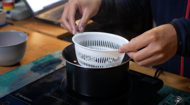 Qu&aacute; m&ecirc; BLACKPINK, anh ch&agrave;ng YouTuber tự tạo b&agrave;n ph&iacute;m cơ với phong c&aacute;ch Hắc Hường v&ocirc; c&ugrave;ng bắt mắt - Ảnh 12.