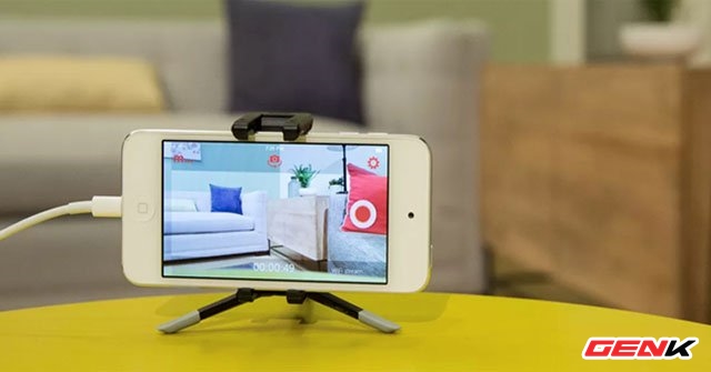 C&aacute;ch biến smartphone cũ l&agrave;m camera quan s&aacute;t trong gia đ&igrave;nh - Ảnh 1.