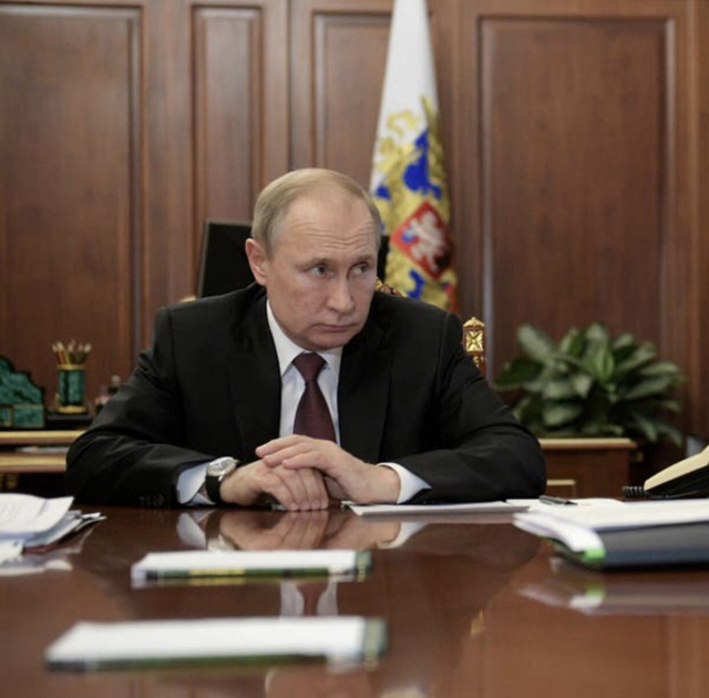  Chuy&ecirc;n gia lo lắng về vaccine Covid-19 của Nga chưa qua thử nghiệm giai đoạn 3: Điều n&agrave;y thật sự đ&aacute;ng sợ!  - Ảnh 3.