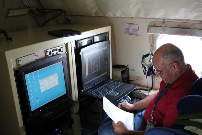  Gặp gỡ Thợ săn B&atilde;o - Những chiếc m&aacute;y bay liều mạng nhất nước Mỹ - Ảnh 13.