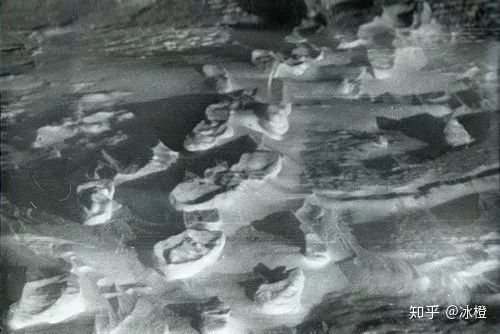 Sự kiện đèo Dyatlov: Tai nạn leo núi kỳ lạ nhất trong lịch sử nhân loại (Phần 1) - Ảnh 10. Sự kiện đèo Dyatlov: Tai nạn leo núi kỳ lạ nhất trong lịch sử nhân loại (Phần 1) - Ảnh 10.