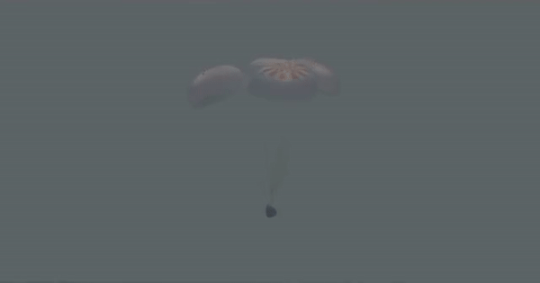 SpaceX đạt được cột mốc lịch sử: t&agrave;u Crew Dragon đưa 2 phi h&agrave;nh gia NASA về Tr&aacute;i đất th&agrave;nh c&ocirc;ng - Ảnh 3.