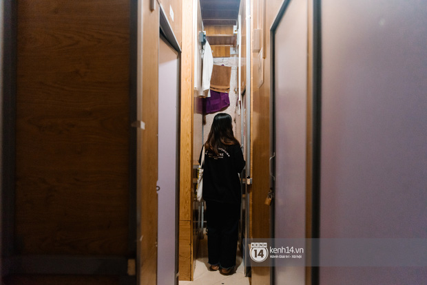 Khám phá phòng trọ hộp diêm giữa lòng Hà Nội: Chỉ rộng 3m2, tiện ích thiếu thốn nhưng giá cả liệu có rẻ? - Ảnh 2. Khám phá phòng trọ hộp diêm giữa lòng Hà Nội: Chỉ rộng 3m2, tiện ích thiếu thốn nhưng giá cả liệu có rẻ? - Ảnh 2.