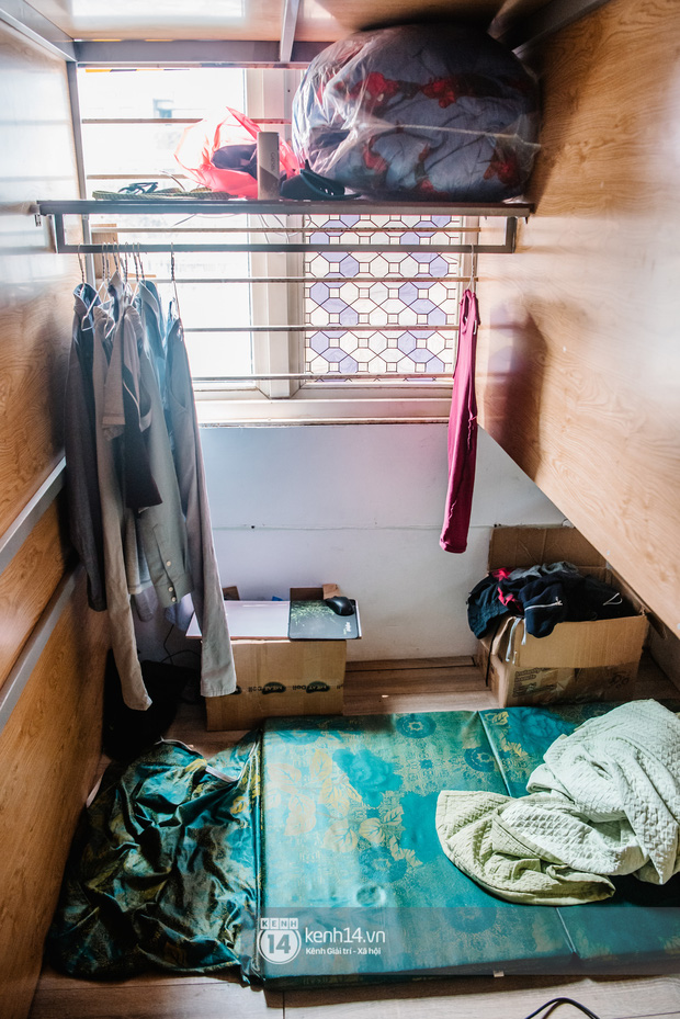 Khám phá phòng trọ hộp diêm giữa lòng Hà Nội: Chỉ rộng 3m2, tiện ích thiếu thốn nhưng giá cả liệu có rẻ? - Ảnh 20. Khám phá phòng trọ hộp diêm giữa lòng Hà Nội: Chỉ rộng 3m2, tiện ích thiếu thốn nhưng giá cả liệu có rẻ? - Ảnh 20.