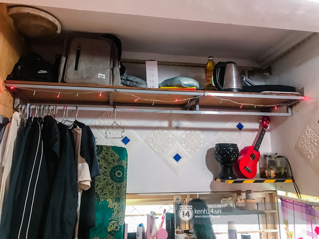 Khám phá phòng trọ hộp diêm giữa lòng Hà Nội: Chỉ rộng 3m2, tiện ích thiếu thốn nhưng giá cả liệu có rẻ? - Ảnh 24. Khám phá phòng trọ hộp diêm giữa lòng Hà Nội: Chỉ rộng 3m2, tiện ích thiếu thốn nhưng giá cả liệu có rẻ? - Ảnh 24.