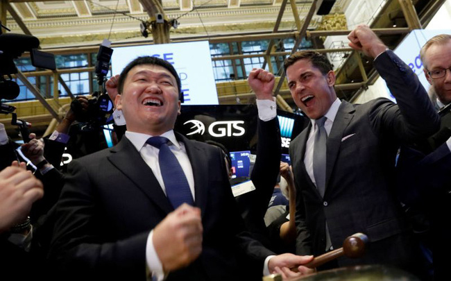  Ch&acirc;n dung cổ phiếu hot nhất thế giới: C&ocirc;ng ty vẫn đang lỗ nhưng gi&aacute; đ&atilde; tăng 880%, được gọi l&agrave; Alibaba phi&ecirc;n bản mini nhưng cũng bị gọi l&agrave; bong b&oacute;ng c&ocirc;ng nghệ!  - Ảnh 1.