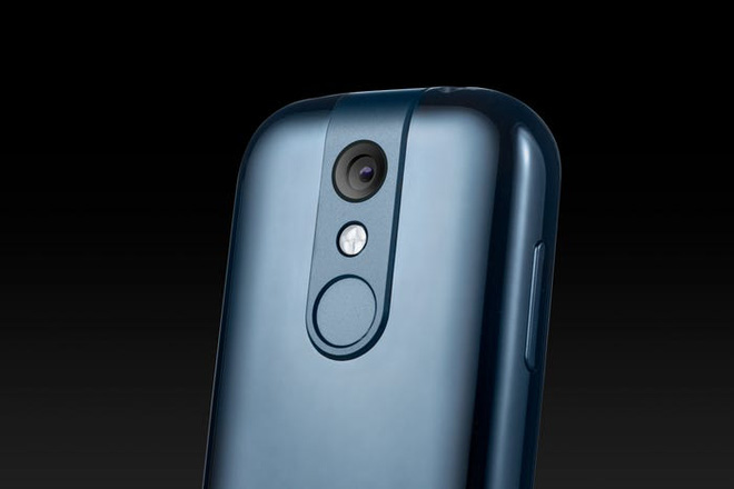  Qu&ecirc;n điện thoại m&agrave;n h&igrave;nh lớn đi, chiếc smartphone t&iacute; hon n&agrave;y mới đang l&agrave; t&acirc;m điểm của sự ch&uacute; &yacute; - Ảnh 7.