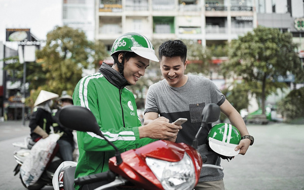  Grab thử nghiệm dịch vụ thu&ecirc; GrabBike theo giờ tại TP.HCM  - Ảnh 1.
