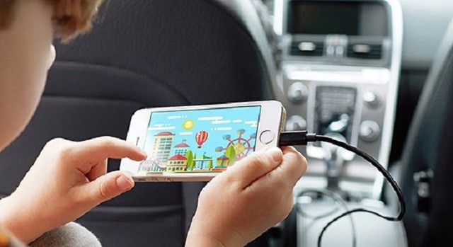 Xử l&yacute; cực nhanh khi ph&aacute;t hiện điện thoại bị phồng pin  - Ảnh 4.