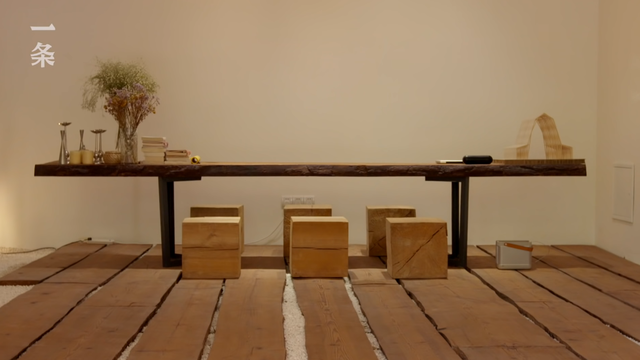  Lạ l&ugrave;ng căn nh&agrave; kh&ocirc;ng giường, kh&ocirc;ng ghế nhưng x&acirc;y cầu, &ldquo;tổ chim&rdquo; b&ecirc;n trong, tất cả đều bằng gỗ  - Ảnh 3.