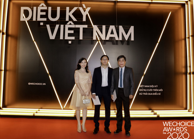 Đại diện tập thể b&aacute;c sĩ tuyến đầu chống dịch Covid-19, So Y Tiet, song Nhi... v&agrave; rất nhiều nh&acirc;n vật truyền cảm hứng đ&atilde; c&oacute; mặt tại Gala WeChoice Awards 2020 - Ảnh 8.