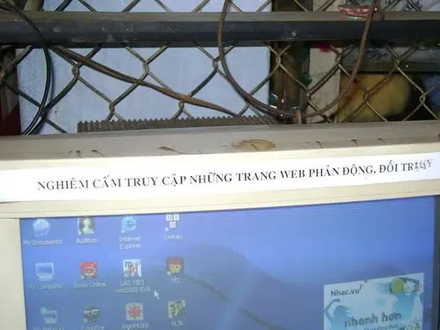  Xem lại h&igrave;nh ảnh những ng&agrave;y đầu d&ugrave;ng Internet ở Việt Nam, bồi hồi, xao xuyến qu&aacute;!  - Ảnh 18.