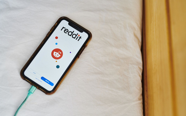  Thua lỗ nặng, quỹ đầu tư nổi tiếng buộc phải đầu h&agrave;ng trước sự t&agrave;n nhẫn của nh&oacute;m nh&agrave; đầu tư Reddit  - Ảnh 1.