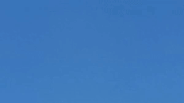 Phi công ghi lại cảnh chạm trán UFO ở độ cao 10.000m giữa ban ngày - Ảnh 1. Phi công ghi lại cảnh chạm trán UFO ở độ cao 10.000m giữa ban ngày - Ảnh 1.