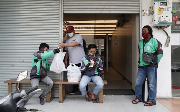  Đ&agrave;m ph&aacute;n với Grab rơi v&agrave;o bế tắc, Gojek sắp s&aacute;p nhập với Tokopedia?  - Ảnh 1.