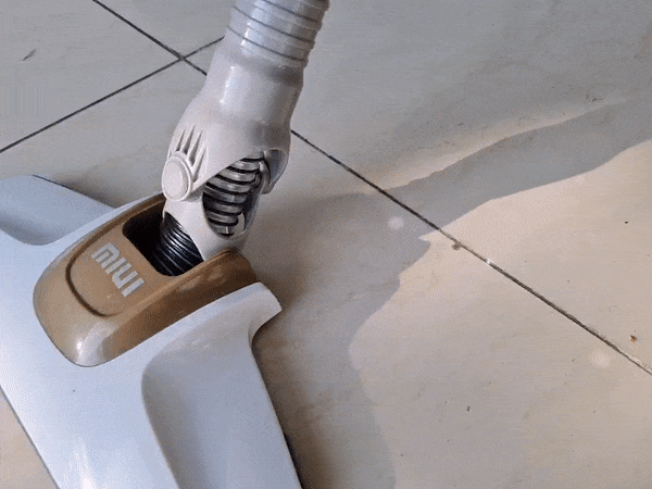 Ở nh&agrave; đất nhiều tầng mới nhận ra, th&agrave; mua m&aacute;y h&uacute;t bụi cầm tay v&agrave;i trăm c&ograve;n tiện hơn loại m&aacute;y th&ugrave;ng tiền triệu - Ảnh 7.