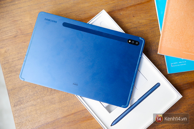Galaxy Tab S7 ra mắt m&agrave;u mới: cấu h&igrave;nh vẫn ngon như thế nhưng vẻ ngo&agrave;i th&igrave; sang xịn mịn hơn gấp mấy lần - Ảnh 8.