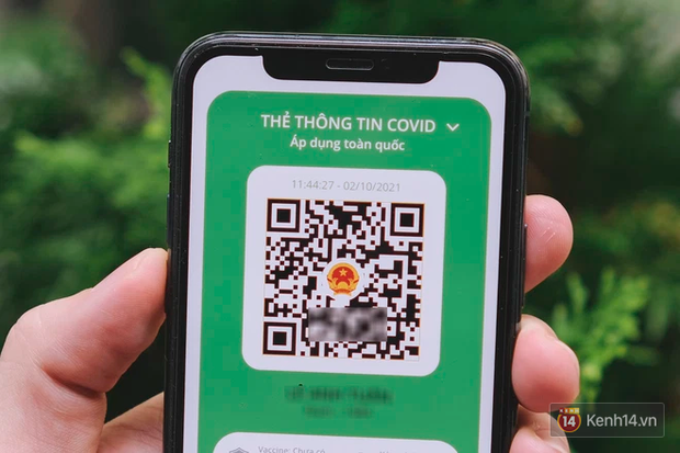  Cẩn trọng việc khoe thẻ xanh Covid tr&ecirc;n mạng x&atilde; hội, tiềm ẩn 1001 rủi ro! - Ảnh 3.