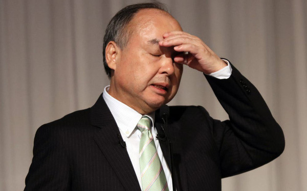 Tưởng đ&atilde; hồi sinh sau vực thẳm WeWork, Masayoshi Son vừa rơi xuống vực thẳm s&acirc;u hơn: B&aacute;o c&aacute;o lỗ chưa từng c&oacute;, Vision Fund như canh bạc đỏ đen - Ảnh 1.